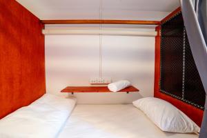 Coasta Wings Hostel