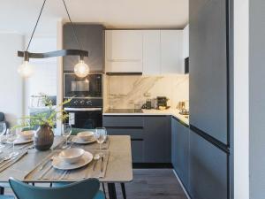 HOM I 4PAX l Parking l Piscina l Metro l Gym l WiFi