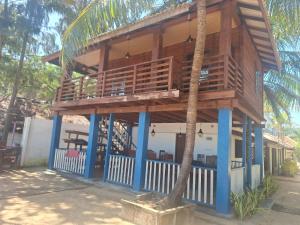 Sandy Beach Hotel