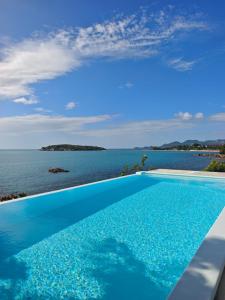 The Viva villa, Luxury Bali-Style 5-Bedroom Sea View Pool Villa at Bophut Beach, Koh Samui