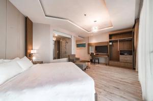 Coralia Nha Trang Suites