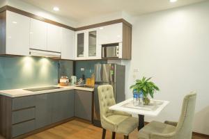 Sumitomo Apartment - Lane 551 Kim Ma street