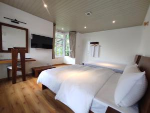 Mount Mary Inn