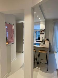 Bright Family-Friendly Apartment with Balcony