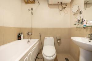 A25 Hotel - 46 Châu Long