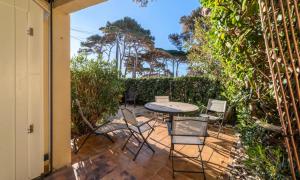 Les Goélettes Studio bord de mer