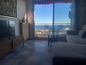 Appartement lumineux balcon vue mer