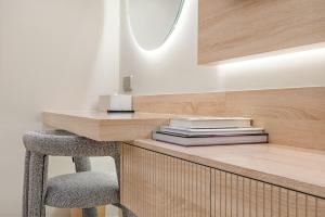 FIRST CLASS 1BR Elegance Near Burj Khalifa