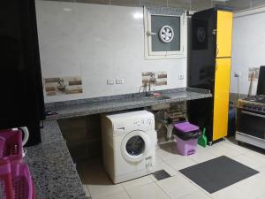 كورنيش النيل امام اندريا