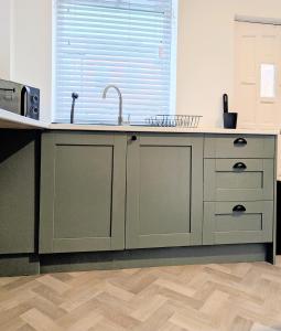 Gower Street Stay - Modern 2 bed Property