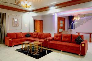 ll EMPYREAN STAYS ll ROYAL SUPREME MANSION ll