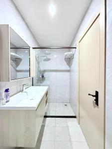 Modern Furnished 2-Bedroom Apartment Ruaka Nairobi