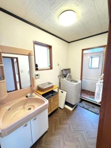 Lake House 中喜屋