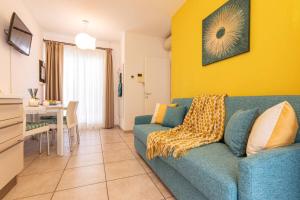 Pool view apartment with private enclosed garden