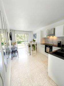 Long Beach Apartment Cannes