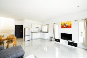 Oriental Beach Pearl Resort