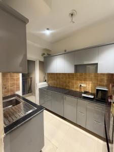 Stay ease 3bhk