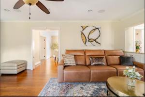 Lucky House 2 Tranquility in the Middle of Houston