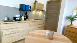 Toulouse face au Capitole -Tout neuf !