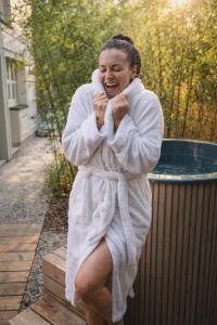TauberChalet I Private Spa mit Sauna & Whirlpool I Natur I 10 Min zur Altstadt