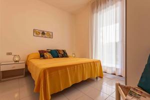 Modern flat 300 mt from the beach