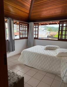 Casa armação 250 mts da praia