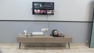 Hotel Shiv Vatika, Vesu, Surat