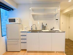 52 House Nishi-Shimbashi