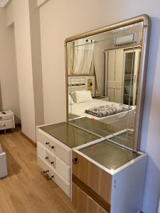 La Royal Elite Jasmin 7