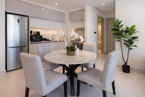 Sea and Palm View from 1BD apt in Beachfront