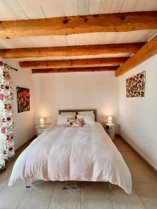 Le Clos des Buis Chambre dHôtes Côté Cour