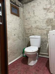 Mountain Cottage - Ananuri