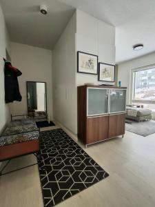 Cozy apartment next to the airport