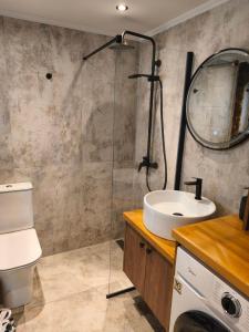 Φεγγαρόπετρα-Ημισέληνος