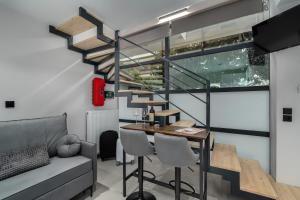 LOFTAKI - ATHENS Minimal Loft