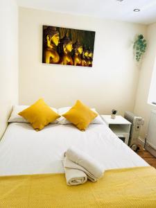 Studio flat in London city