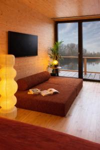 Domy na wodzie - Cabins on the river