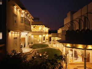 SaffronStays Kilakot Haveli