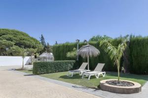 Casa con piscina compartida en Conil de la Frontera