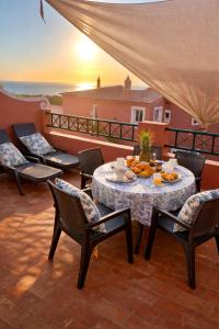 Casadaluz 86 - Porto dona Maria casa do mar , 2 bedrooms , Amazing sea view , salt water pool , wifi