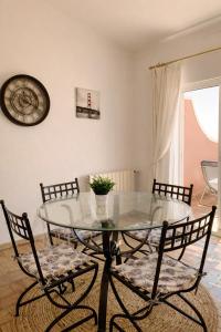 Casadaluz 86 - Porto dona Maria casa do mar , 2 bedrooms , Amazing sea view , salt water pool , wifi