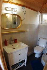 Chambre insolite avec salle de bain