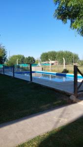 Casa Benicio - Cañuelas - 8 personas, 3 habitaciones, Piscina, Parrilla, Galeria