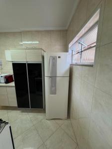 Pé na areia Vista Mar Frontal Garagem Acomoda 6 Pessoas