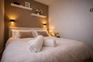 Luxury Flat - Eiffel Tower View & Terrace - Air Conditioning