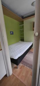 Spacious apartment with balcony