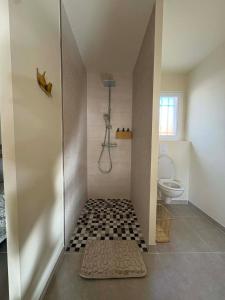 La cahuete Maison neuve, borne électrique, terrain de boules, jardin clos privé