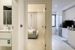 Beco Santa Emilia 2G, a Home in Madeira