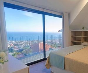 A View to Paradise Spectacular Sea & Bay Views