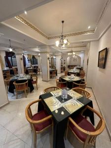 Hotel Mounia